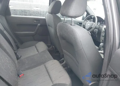 2010 Ford Focus Se из США, поврежденный, VIN 1FAHP3FN2AW184767